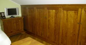 Armadio legno mansardato 3